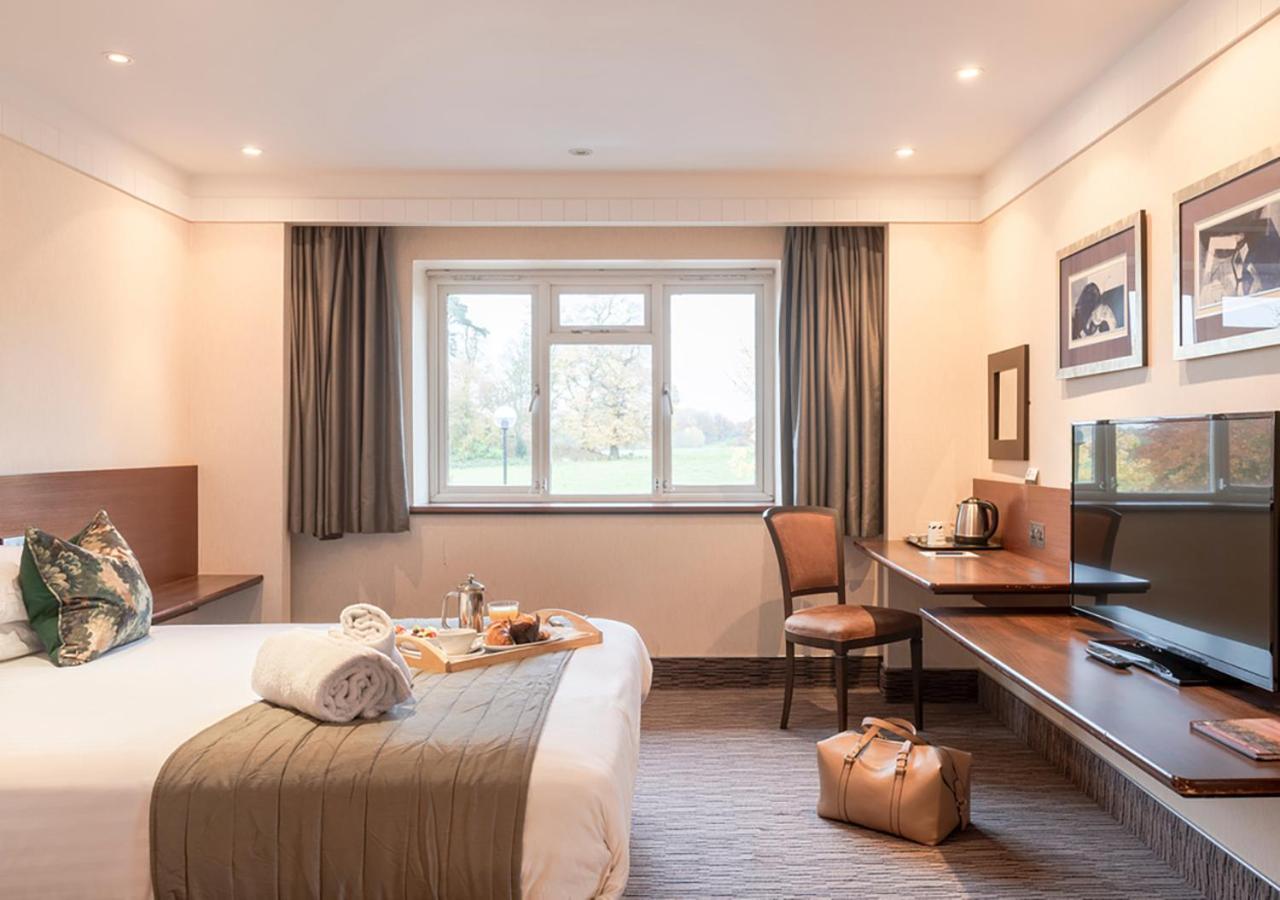 Thatchers East Horsley Ngoại thất bức ảnh