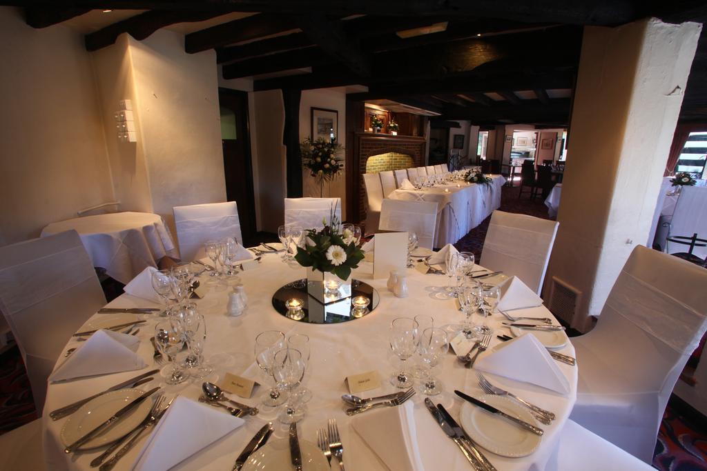 Thatchers East Horsley Ngoại thất bức ảnh