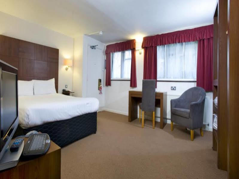 Thatchers East Horsley Ngoại thất bức ảnh