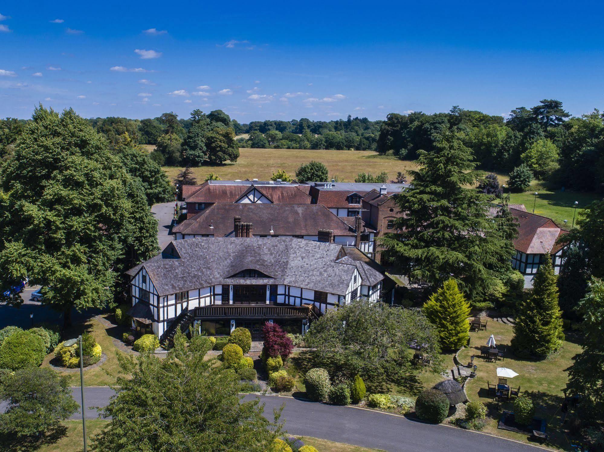 Thatchers East Horsley Ngoại thất bức ảnh